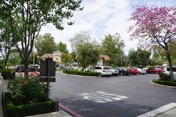 Promenade.W.Lake.25