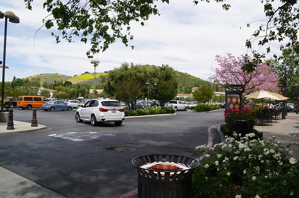 Promenade.W.Lake.27