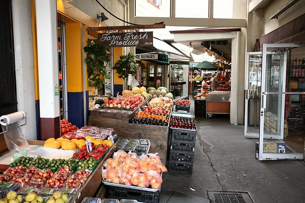 3rd&amp;FairfaxFarmersMarket 2015-06-27 STST 009