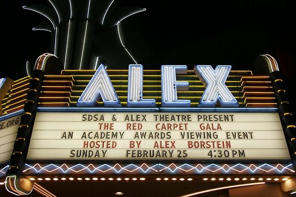 Alex.Ext.Front.07