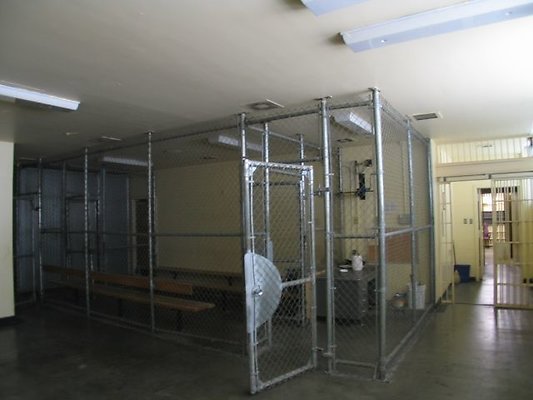 Glendale Police Station Jail 3559