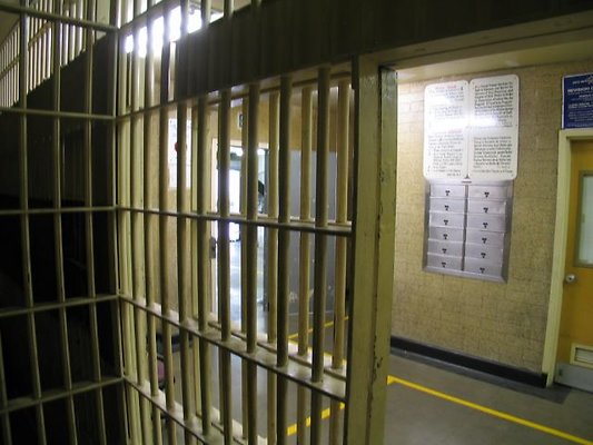 Glendale Police Station Jail 3555