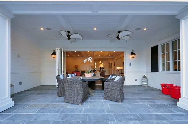 9536 patio
