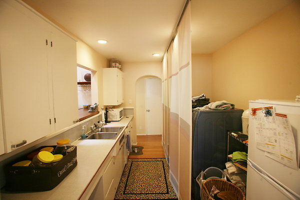 Laundry Room1 1