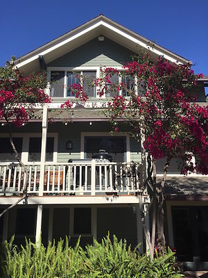 9719 balcony
