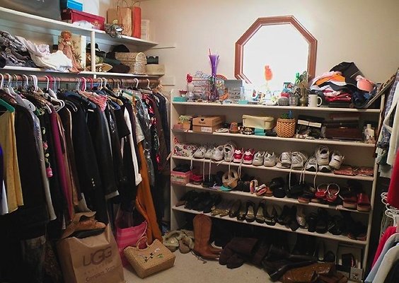4324 closet2