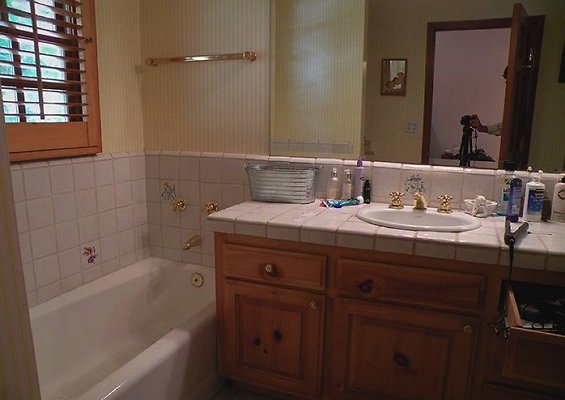 4324 bath8
