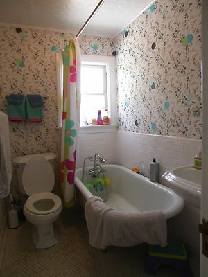 8158 bath2