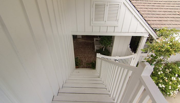 PL2930-102-880x502