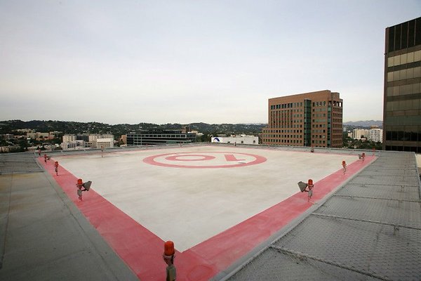 Roof Helipad 0147 1