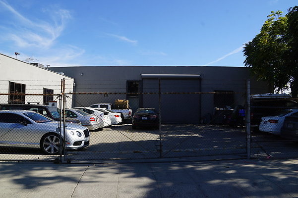 CAST.3048.Coolidge.Office.04