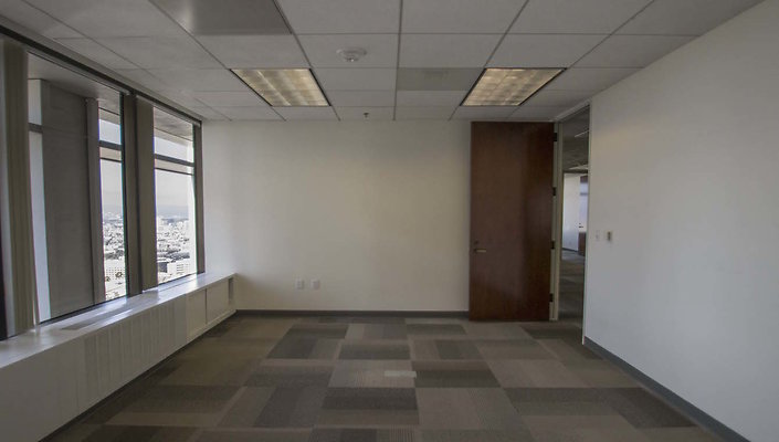 Union-Bank-Plaza-34th-Floor-22