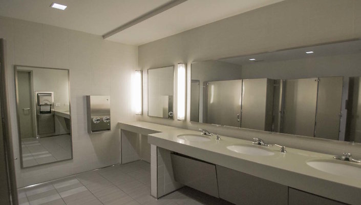 Union-Bank-Plaza-34th-Floor-52