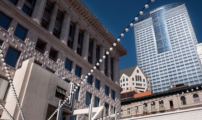 Pac.Mut.6th.Flr.Patio.HWL.03