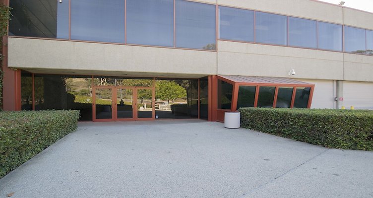 1977-Saturn-137 1977-Saturn-137