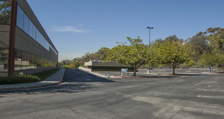 1977-Saturn-117 1977-Saturn-117