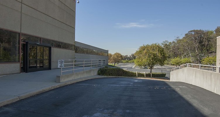 1977-Saturn-118 1977-Saturn-118