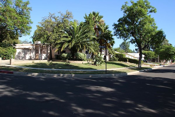 38.18408.Minnehaha.St.GranadaHills