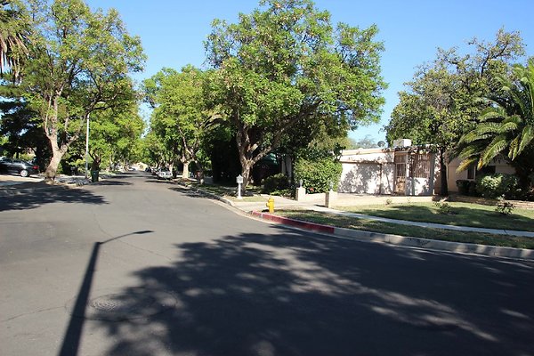 36.18408.Minnehaha.St.GranadaHills