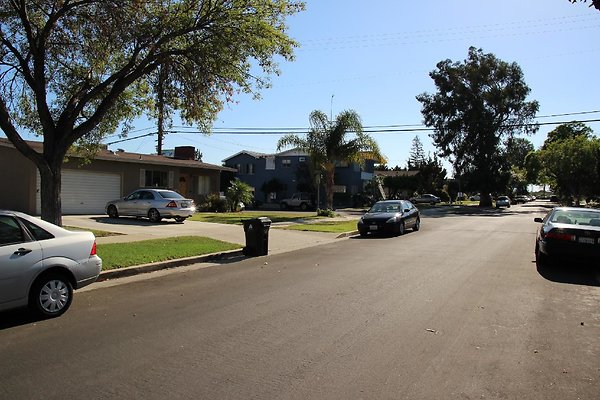 23.17717.LosAlimos.GranadaHills 23.17717.LosAlimos.GranadaHills