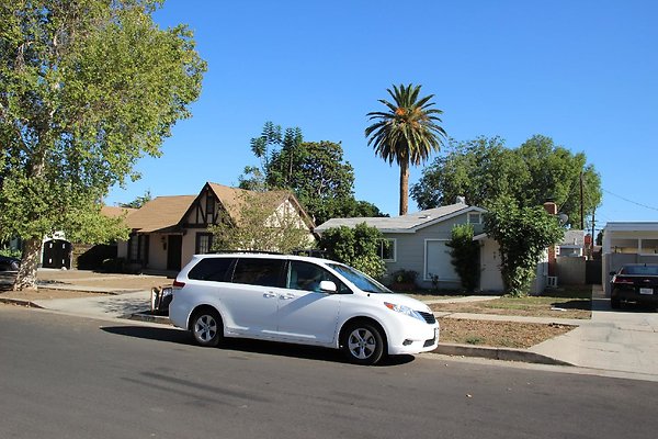 12.17717.LosAlimos.GranadaHills 12.17717.LosAlimos.GranadaHills