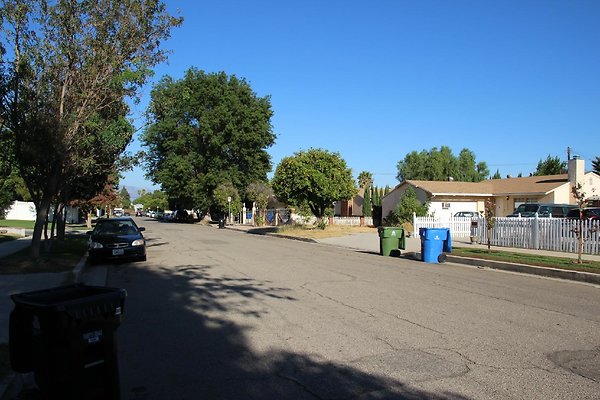 08.17057.LosAlimos.GranadaHills 08.17057.LosAlimos.GranadaHills