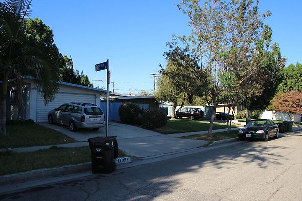 02.17057.LosAlimos.GranadaHills 02.17057.LosAlimos.GranadaHills