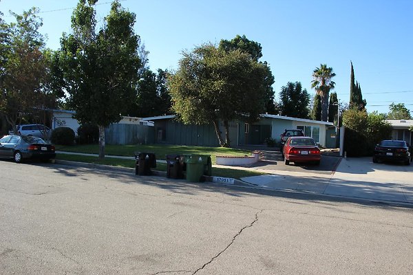 33.17057.LosAlimos.GranadaHills 33.17057.LosAlimos.GranadaHills