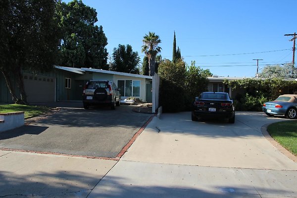 21.17057.LosAlimos.GranadaHills 21.17057.LosAlimos.GranadaHills