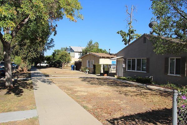 26.17608.LosAlimos.GranadaHills