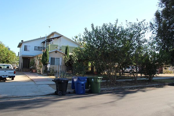 52.17608.LosAlimos.GranadaHills