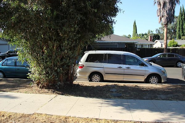 15.17608.LosAlimos.GranadaHills