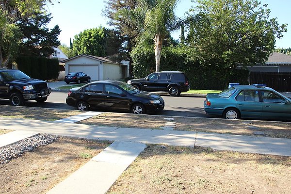 21.17608.LosAlimos.GranadaHills