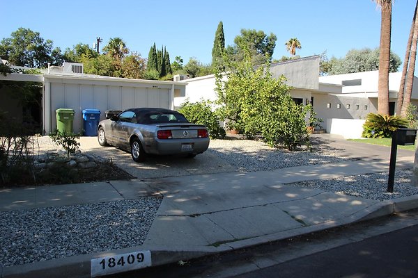 20.Hiawatha.St.GranadaHills