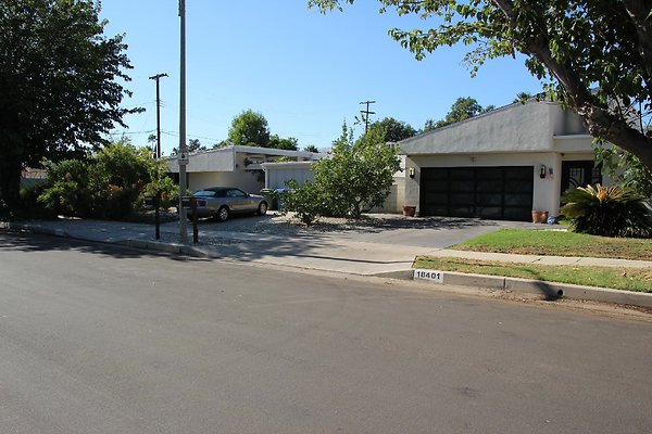 12.Hiawatha.St.GranadaHills