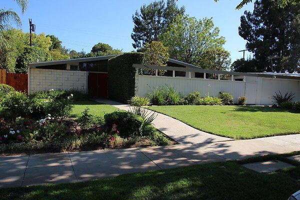 09.Hiawatha.St.GranadaHills