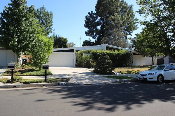 24.Hiawatha.St.GranadaHills
