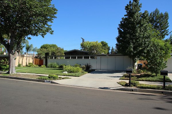 26.Hiawatha.St.GranadaHills