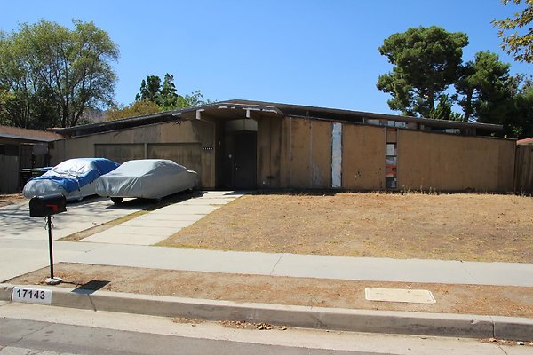 129.Neighborhood.EICHLER.Lisette.GranadaHills
