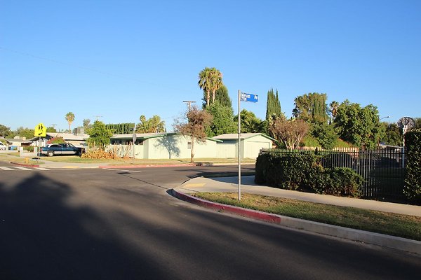06.19592.Ingomar.St.Reseda 06.19592.Ingomar.St.Reseda