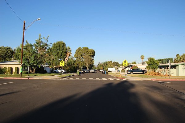52.19592.Ingomar.St.Reseda 52.19592.Ingomar.St.Reseda