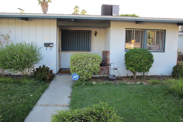 38.19592.Ingomar.St.Reseda 38.19592.Ingomar.St.Reseda