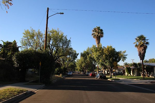 05.7612.Bothwell.Rd.Reseda 05.7612.Bothwell.Rd.Reseda