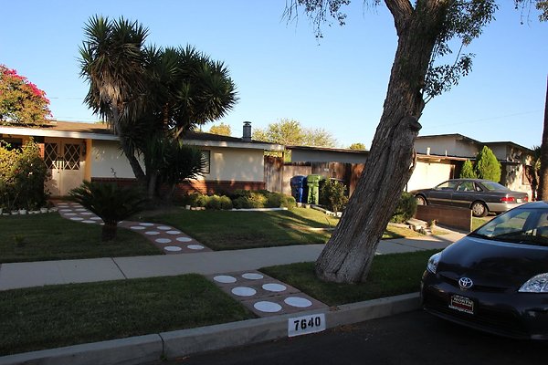 34.7612.Bothwell.Rd.Reseda 34.7612.Bothwell.Rd.Reseda