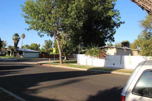 60.7612.Bothwell.Rd.Reseda 60.7612.Bothwell.Rd.Reseda