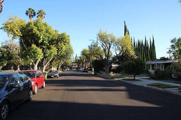 36.7612.Bothwell.Rd.Reseda 36.7612.Bothwell.Rd.Reseda