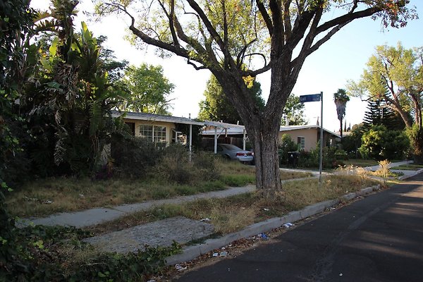 20.7612.Bothwell.Rd.Reseda 20.7612.Bothwell.Rd.Reseda