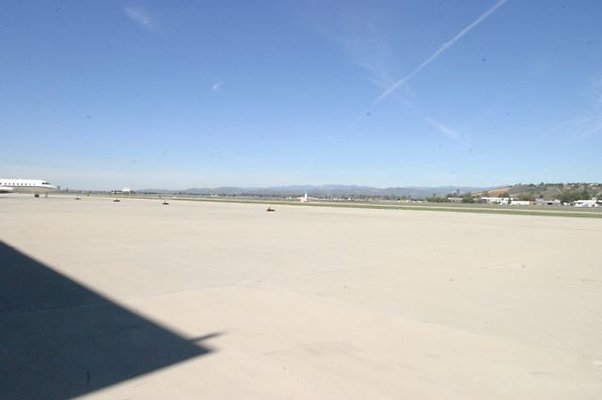 Camarillo Airport.Sun.Air.14