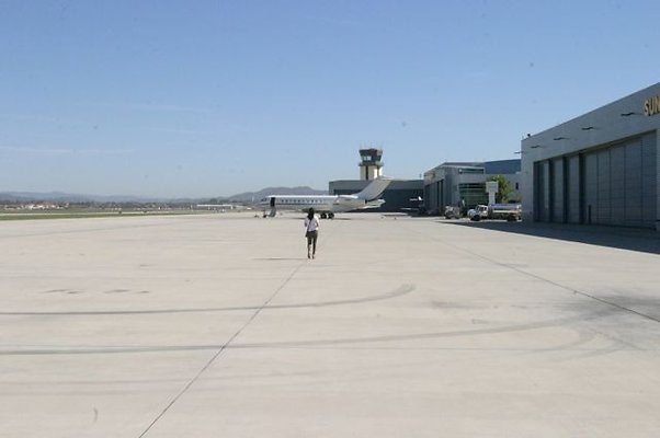 Camarillo Airport.Sun.Air.08