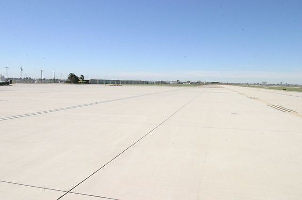 Camarillo Airport.Sun.Air.22